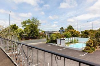 Sunset Lodge Motel Taupaki Εξωτερικό φωτογραφία